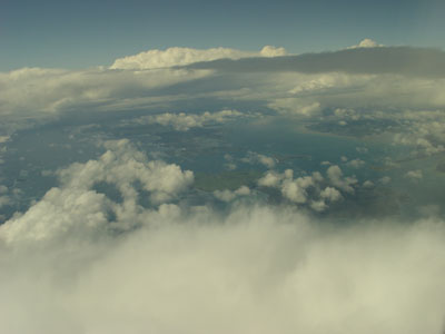 Auckland au travers les nuages